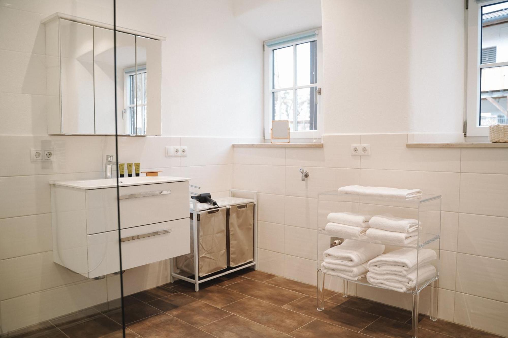Apartment Black Horse Family - Barrierearm - Pfotenglueck - Familienzeit By Loewenherz Homes *