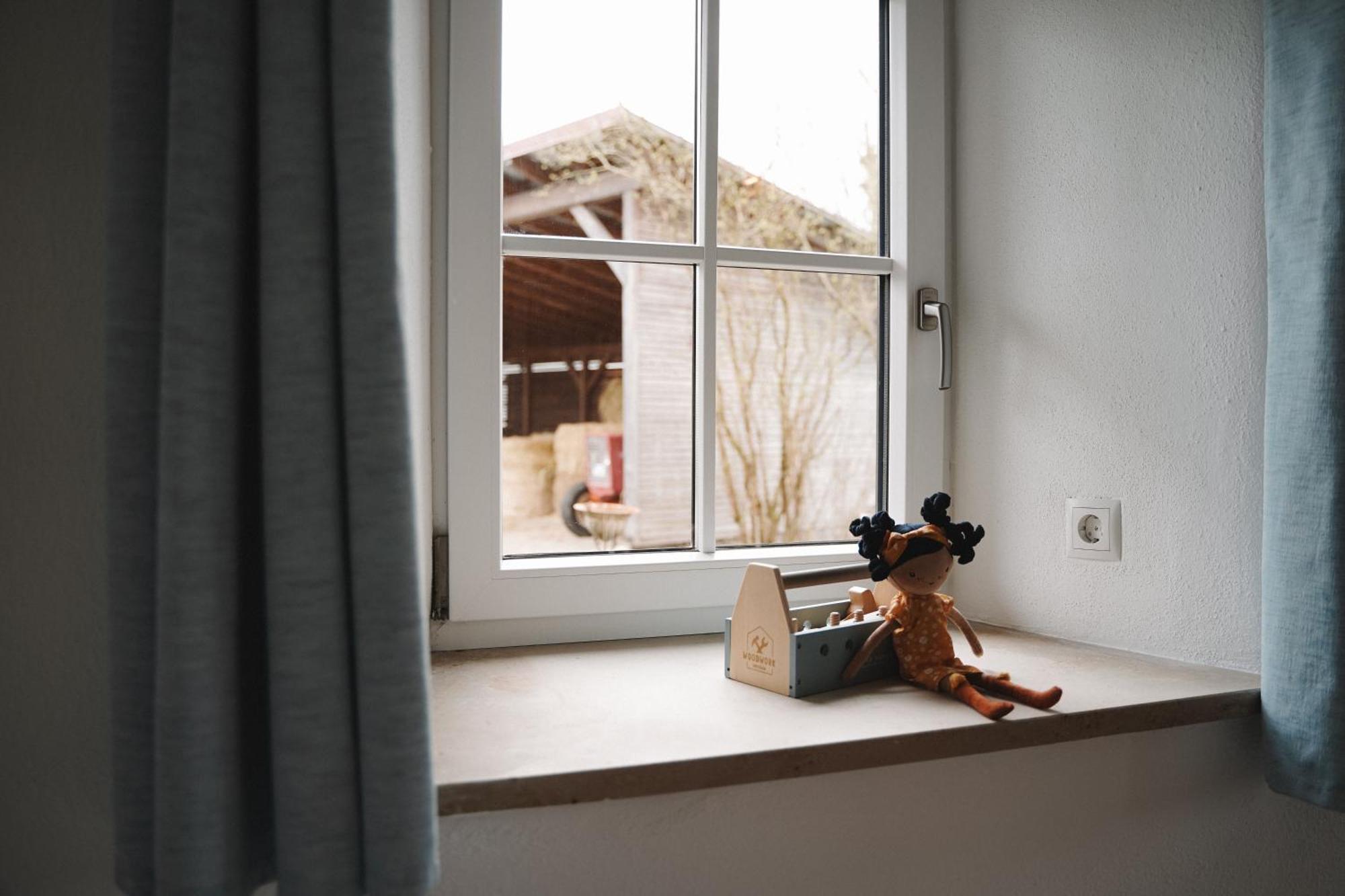 Apartment Black Horse Family - Barrierearm - Pfotenglueck - Familienzeit By Loewenherz Homes